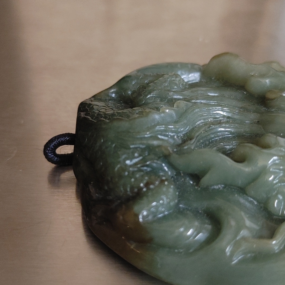 Jadeite Large Fire Breathing Dragon - Picture 12 of 17